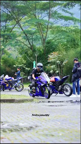 tau kan apa yg di cari seorang laki-laki?