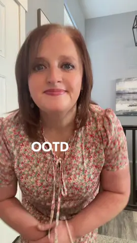 Good morning my beautiful besties. I hope you all have a fabulous Sunday. #sunday #OOTD #goodmorning #beyou #tiktok 