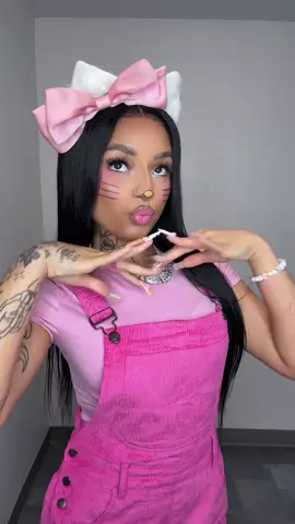 🤭🎀🫶🏽 #sanrio #hellokitty #hellokittyandfriends #halloween #costume 