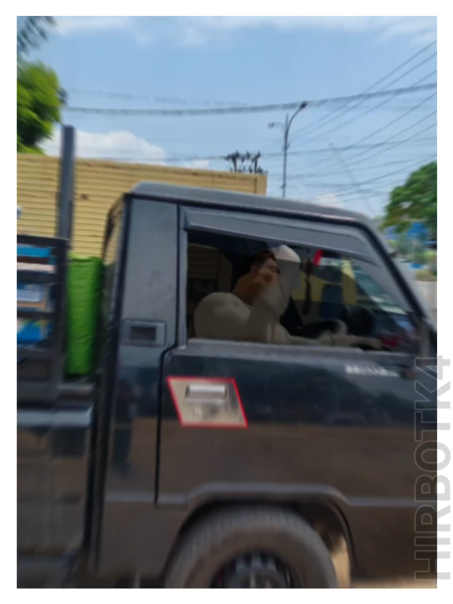 User Kaca Engkol Be Like : #memes #metroman #fyppppppppppppppppppppppp #l300_pickup #otomotif 