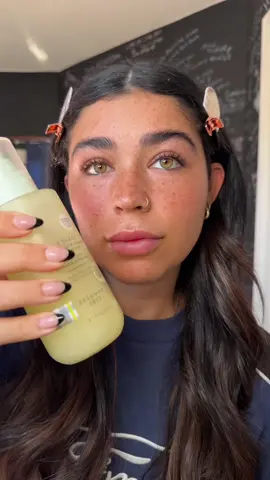 Pumpkin patch glam 🎃 #makeuptutorial #makeup #simplemakeup 