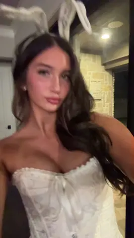 🐰🐰#halloween #fyp #draft #halloweekend #bunny 