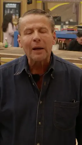 #AlfredoAdame quiso aclarar la situación con #ManolaDíez y aseguró que ya se arreglaron 🤝 Contó que incluso ayer se dieron un abrazo, pero que ya no harán más alianzas dentro de mi granja 😬 Lunes a viernes 9:00 p.m. por Azteca UNO Domingo La Gala 8:00 p.m. por Azteca UNO #LaGranjaVIP 🌾 Transmisión 24/7 en #DisneyPlus, vive la experiencia completa.