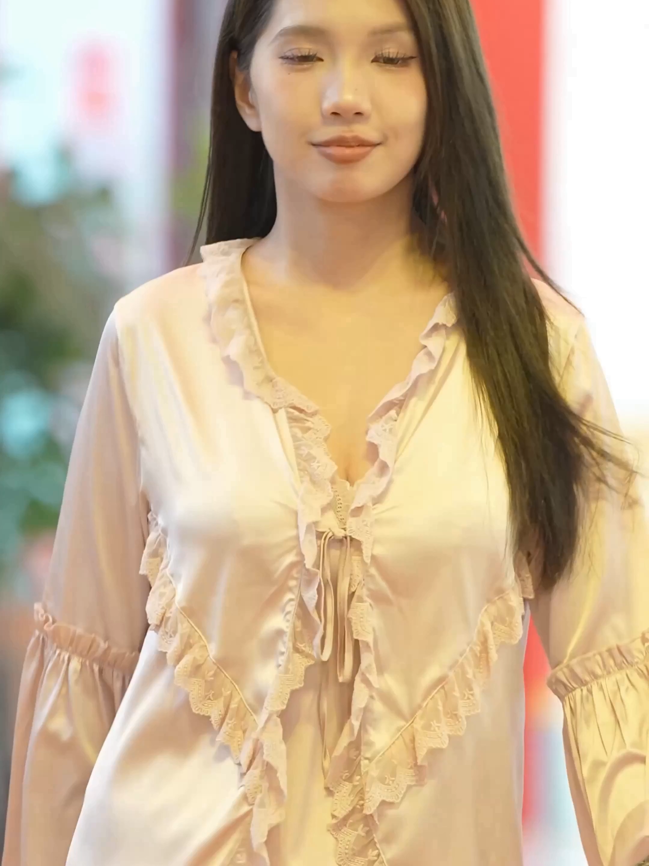 476#4K #catwalkmodel #fashion #beautifulgirl #models #Runway #modelswalk #underwear #内衣 #走秀 #runwaymodels