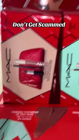 I am obsessed with these holiday Lip set @maccosmetics #TikTokShopCreatorPicks #tiktokshopblackfriday #tiktokshopcybermonday #maccosmetics 