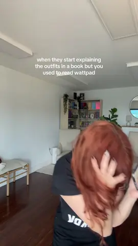 The way that the fanfics would always start with a full fancast page for their characters and if they were going to a party we’d get the whole fit 😮‍💨 #romantasy #wattpad #fanfictions #BookTok 