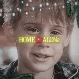 Is Home Alone the best Christmas movie OAT? | #homealone #kevinmccallister #christmas #edit #fyp 