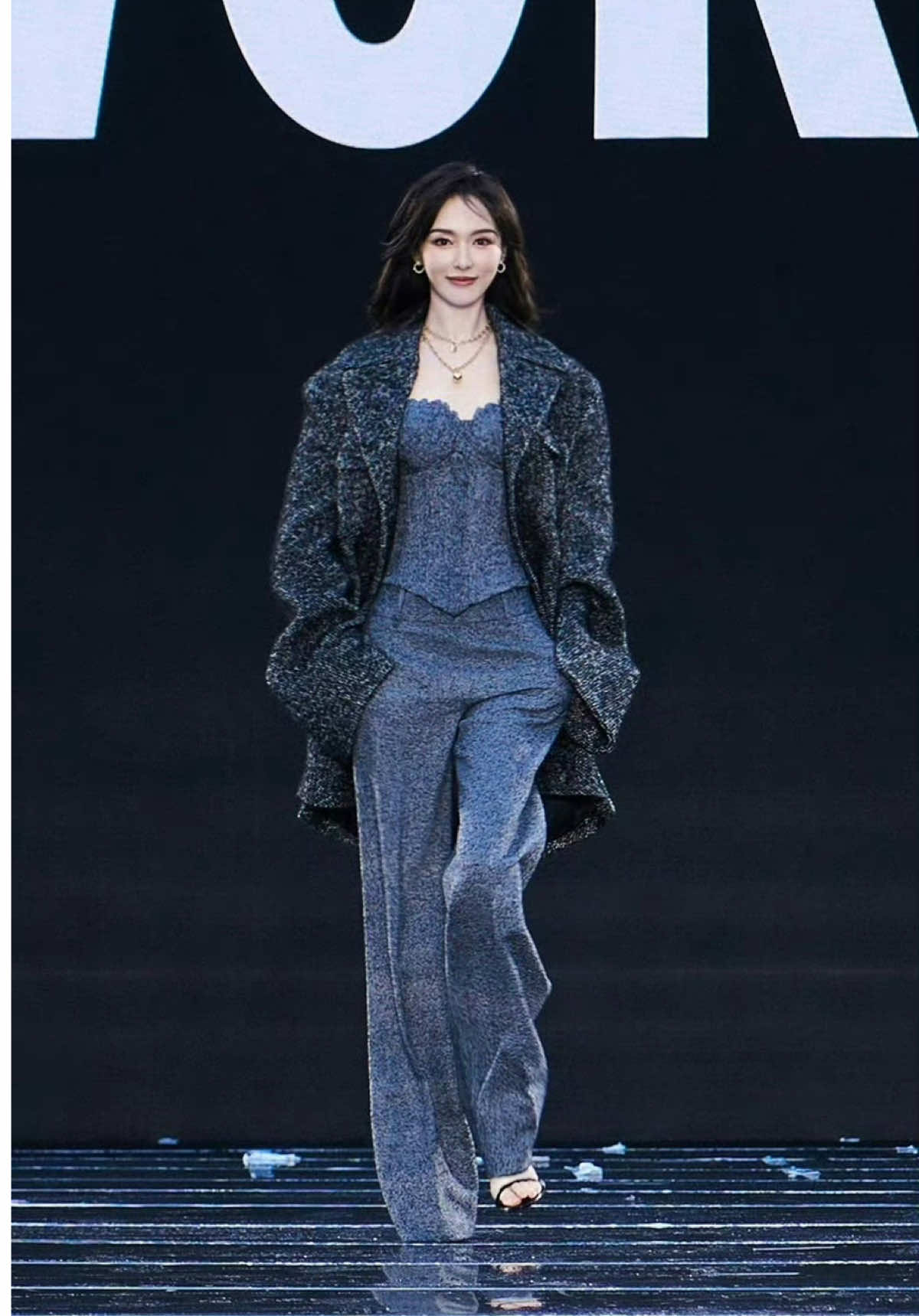 Từ nghi ngờ đến tỏa sáng. Khí chất không cần giải thích. 💫 #timechange #tangyan #ĐườngYên #tiffanytang 