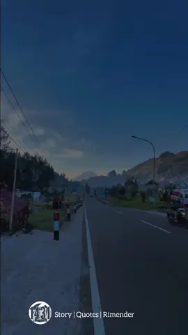 SENIN 3 NOVEMBER 2025 Assalamualaikum Semangat pagi💪💪 Senin berkah😇 Awali hari ini dengan bismillah. Penuh syukur karena masih bisa bernafas. Masih Bisa Melihat Orang-orang tersayang. Masih bisa menikmati dingin nya pagi... Tetap semangat mencari rezeki 🤗 Semoga Allah meridhoi setiap langkah kita. Memberi rezeki yang penuh berkah. Semangat Pagi Pejuang keluarga 💪 Never give up! ✊ #berandatiktok 