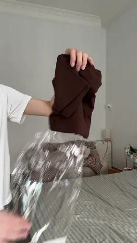 #aothun #aothunnu #aothunbasic #thoitrangnu #macdepmoingay 