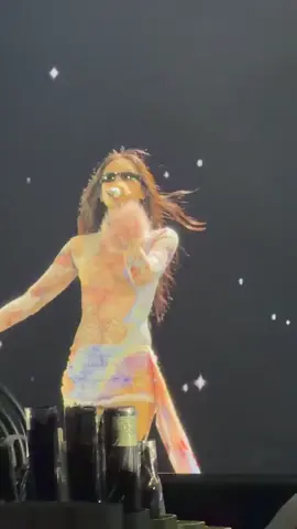 jennie starlight day 2#jennie #blackpinkofficial #blackpink_in_jakarta #dedlineworldtour #fyp 