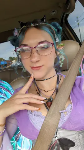 heading to the @Carolina Renaissance Festival again with @batz.13 !! #renaissancefestival #huntersvillenc 