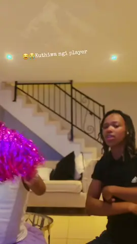 😂😂 Chomi yam is an actress ke sana 😂😂😭#studkiid_stix1exziiegh #fypシ゚ @Thabiso Lavish ❤🔥#jwayelachallenge  #Siblings 