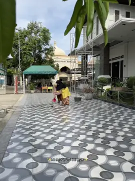 Serotan air membersih lantai#mimiflower_uk #sabaya #serokanairlantai #mondokdipesantren #rindupondok #santri#mondok#alatbersi#alayrumahyahha