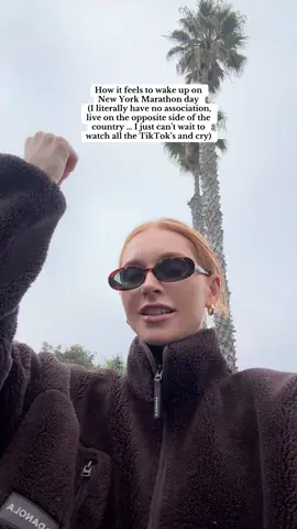 and read all the signs. good luck to all the runners 🏃‍♂️🏃‍♀️🏃‍♀️ cheering for you @taryn lamb !!