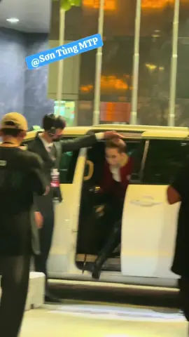 Chủ tịch xuất hiện  #yfest2025 #yfestviettel #sontungmtp