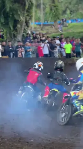 sedih sx karna so liat depe perjuangan dan semangat #jacky99 #fyppppppppppppppppppppppp #grasstrack #grastrackindonesia #livehighlights 