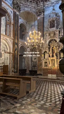 Catedral de Santiago de Compostela en España #peregrinos #cristovive 