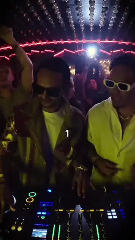 ALL THE GIRLS LOVE THIS REMIX🙈👀 #dancehall #djset #fyp #shatta #kybba 