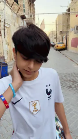 ما يكعد 😂#الشعب_العراقي_ماله_حل😂😂 