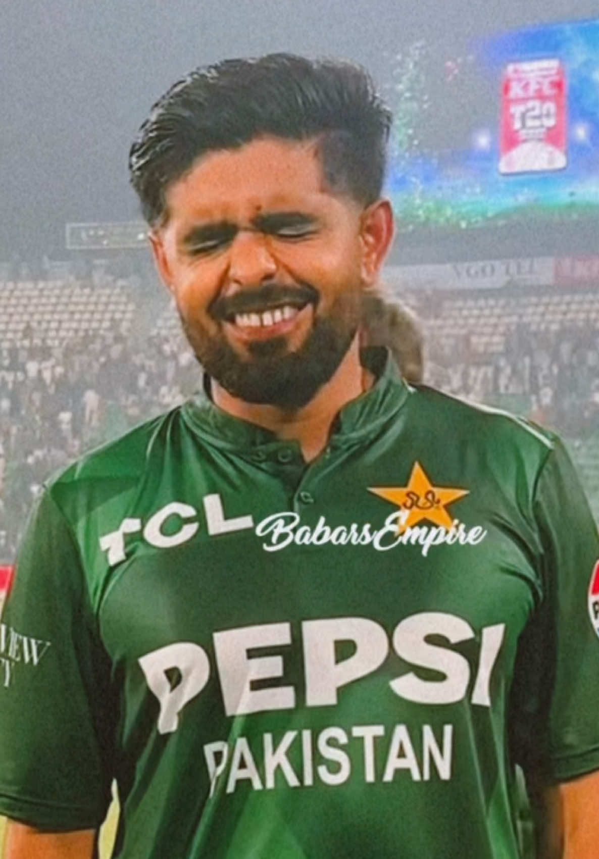 Expressions king🫠❤️😌 #babarazam #pakistancricketteam #foryoupage 