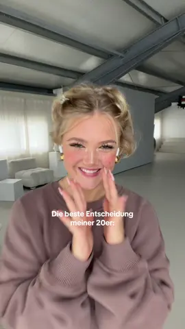 Muss diesen Sound noch benutzen 🥹🧚‍♂️ #fypツ #shorthairgirl #pixiecut 