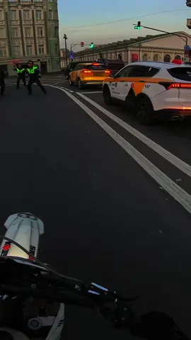 погоня в москве тгк недостантер #погоня #дпс #питбайк #стант #рек 