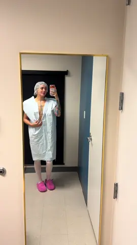 THE BIG DAY 🍒✨ I’m super happy and thankful for this new chapter and my Dr @Dr. Mario J. Samaha @La Clinique Privee , they took care of me 100000000000000%❤️✨ #fypシ #breastaugmentation #boardcertifiedplasticsurgeons #motiva #miamiplasticsurgeon 