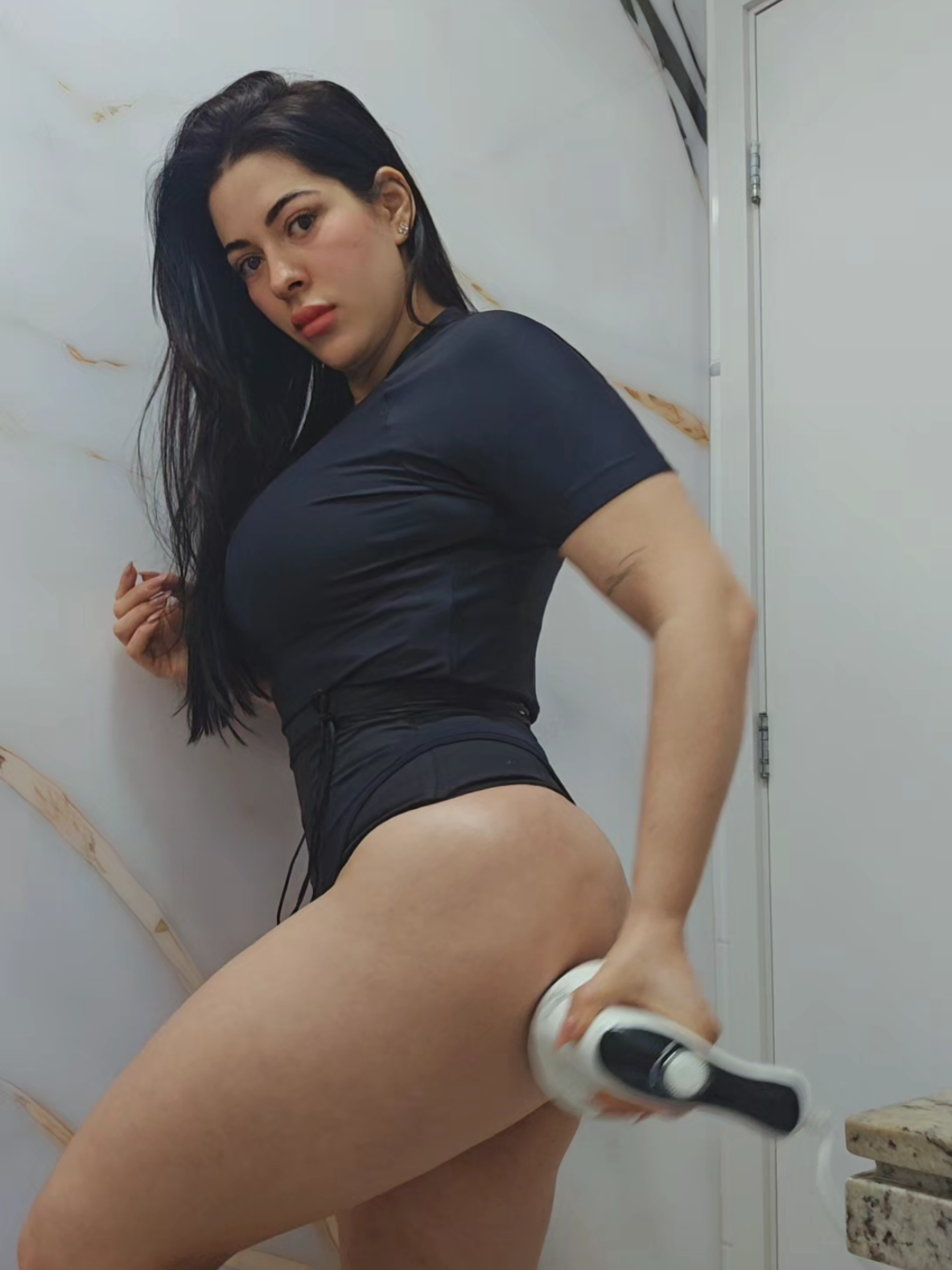 bioestimulador de colageno da rennova, duas aplicações com um mês entre as aplicações #rennova #bioestimuladordecolageno  #bumbu #bunda #colageno 