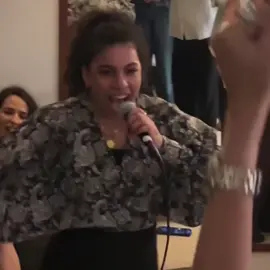 علي قد مبسهر ليلك علي قد مابتسيبني في نار 😂 بس مش بصوت شيرين لا تعالو اتصدمو 😂#sherineabdelwahab #sherine #شيرين_عبد_الوهاب #fyp #شيرين 