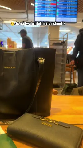 Apris 2 ans #voyage✈️#italy🇮🇹 #حركة_إكسبلور❤️❤️❤️ 🫀#fybシviral_ #trendingvideo❤️❤️😘motivacion 