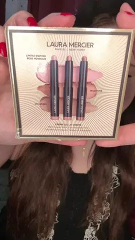 Laura Mercier Mini Eye Shadow gift set is super adorable. Creamy, buildable and blends so effortlessly ✨ @Laura Mercier #lauramercier #lauramerciereyeshadowstick #eyeshadow #eyeshadowstick 