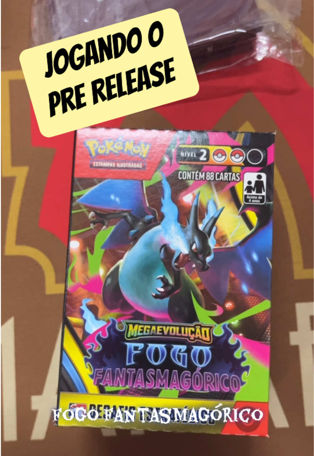 Já jogou um Pré release? Dessa vez de Fogo Fantasmagórico, a nova coleção de Pokémon TCG que lança em Novembro. Uma mecânica bem divertida! Com certeza irei nos próximos! #prerelease #phantasmalflames #fogofantasmagorico #fyp 