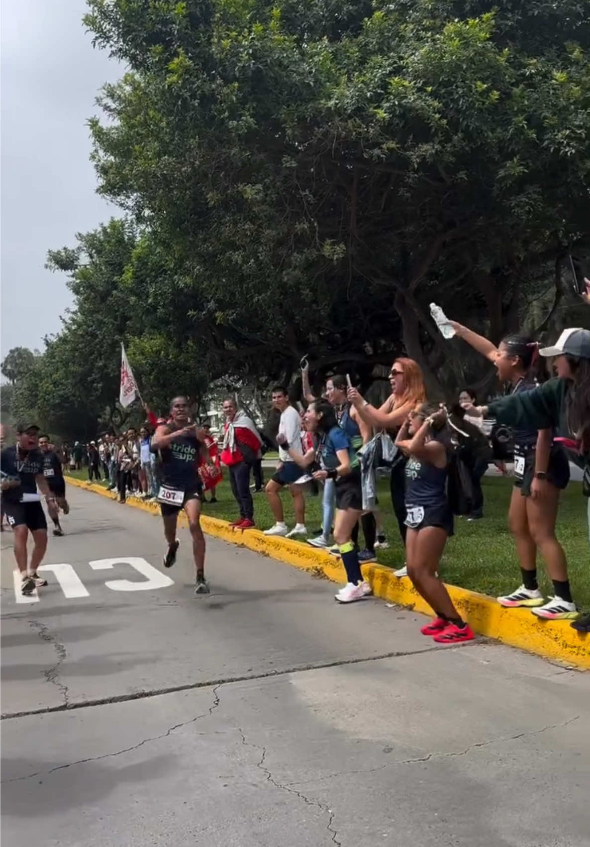 Así se vivió las llegadas de la carrera de relevos Ekiden 2025 🏃🏻‍♂️🏃🏻‍♀️ #Running #correr #run #lima #peru 