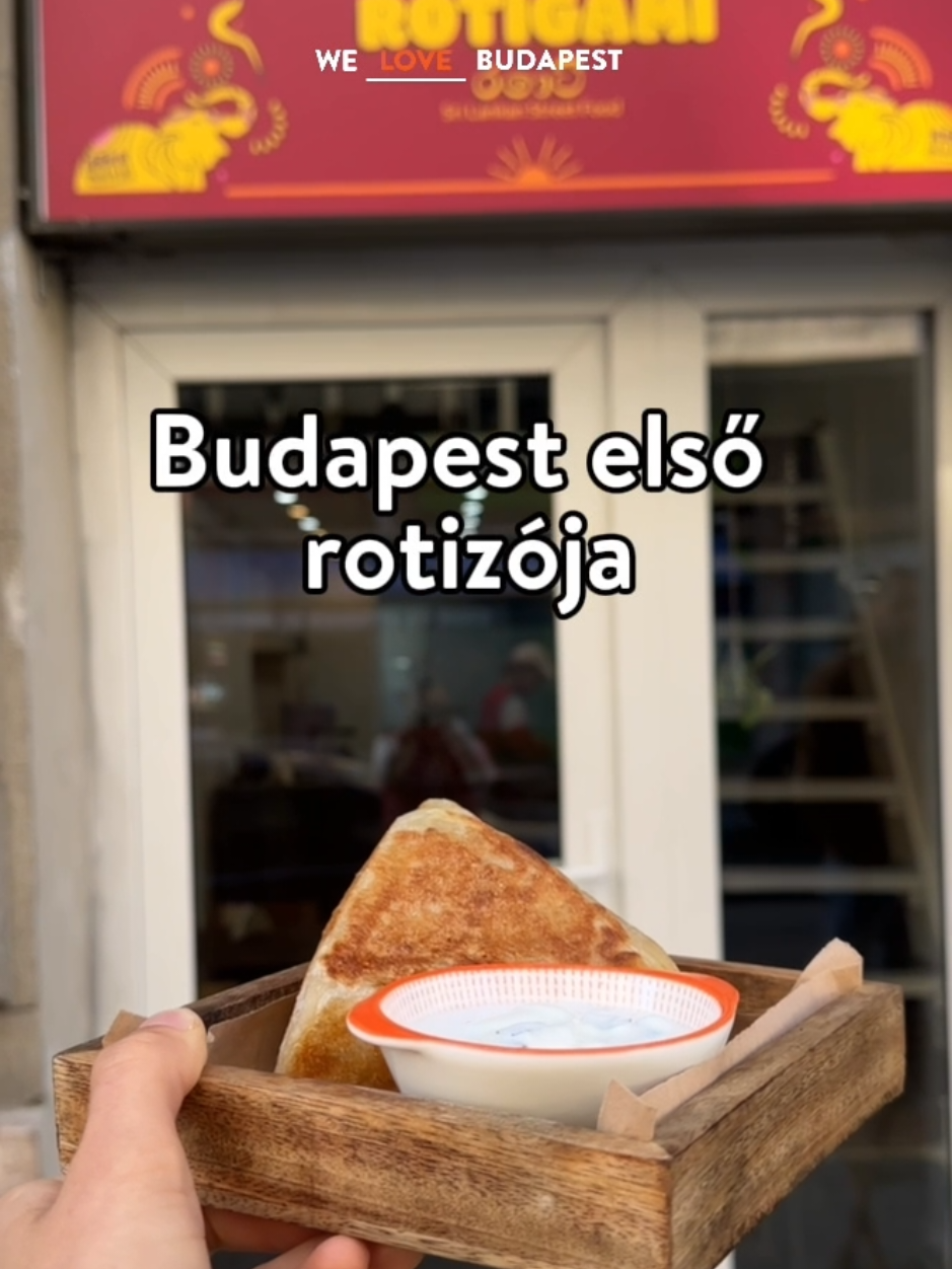 👉 Mentsd el, ha te is kipróbálnád! 🇱🇰 Valószínűleg kevés vegyészmérnök álmodozik arról, hogy diploma után vendéglátásba fog. Laura sem ezzel a szándékkal végezte el a BME-t, de a sors felülírta minden tervét, aztán háromszögbe hajtotta őket, és bumm: így lett a Rotigami! #rotigami #roti #streetfood #budapest #welovebudapest 