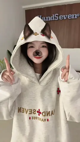 Mùa lạnh này chỉ cần chiếc hoodie nỉ thêu này là đủ. Không chỉ giữ ấm mà còn giúp bạn nổi bật và phong cách hơn hẳn.#xotitfashion #aohoodie #domuadong 