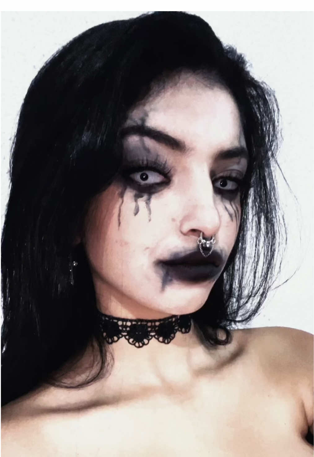 witchin’ you a happy Halloween 🖤.