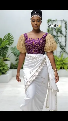 GHISIR✨ Suggestion de tenue pour mariage  L’attache fait référence à la danse  Tissu blanc, rouge, raphia Corbeille, feuille de bananier,cauris, pas d’éventail  #model #fashiontiktok #outfit #grwm #tiktokafrique🇹🇬🇨🇩🇨🇮🇧🇯🇬🇦🇨🇲🇬🇦 