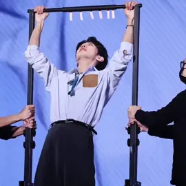 PEI EN I KNOW SMTHNG BETTER THAN PAPER ON YOUR TONGUE 👅 #seekyli #lipeien #gaotu #desire4 #李沛恩 