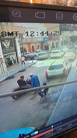 #الشعب_الصيني_ماله_حل😂😂 مفيش معانا حل الليبين بي التريس اضحك وماشية 😆😆😂😂😂😂😂#ترند_تيك_توك 