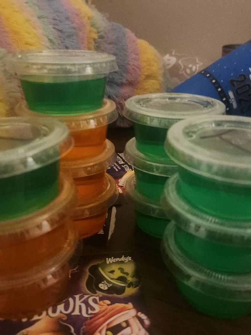 I keep drinking #igotwasted #septumgang #eyebrowslittutorial #halloween 