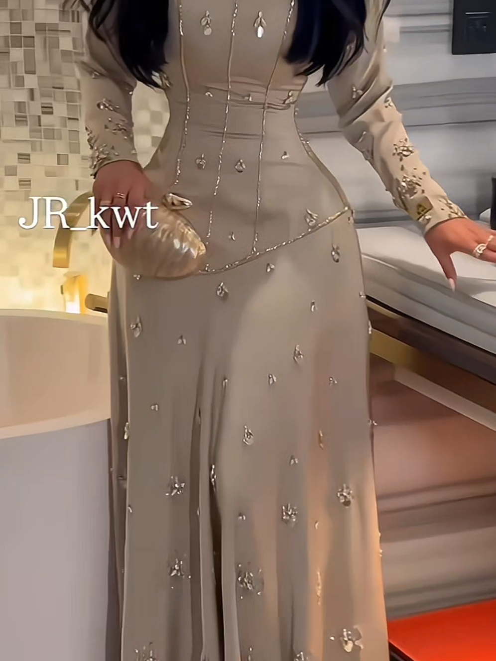 #حسابنا مختص بأحدث الفساتين تميزي باطلالتك الجميله معنا للطلب ولاستفسار رقمي موجود في البايو #فساتين #احدث_موديلات #فساتين_سهره #فساتين_ناعمه 