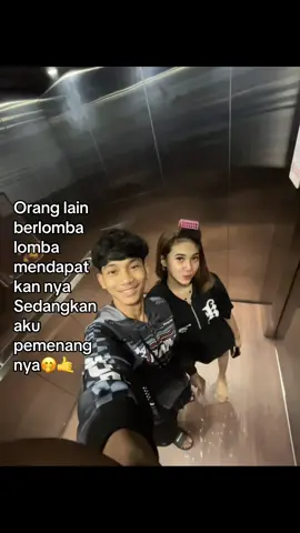 Ada yang panas tpi bukan cuaca🔥😭🤣🤪