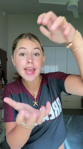 Night 2 = 💛🐻 #fyp #halloween #halloweekend #transition #inspo 