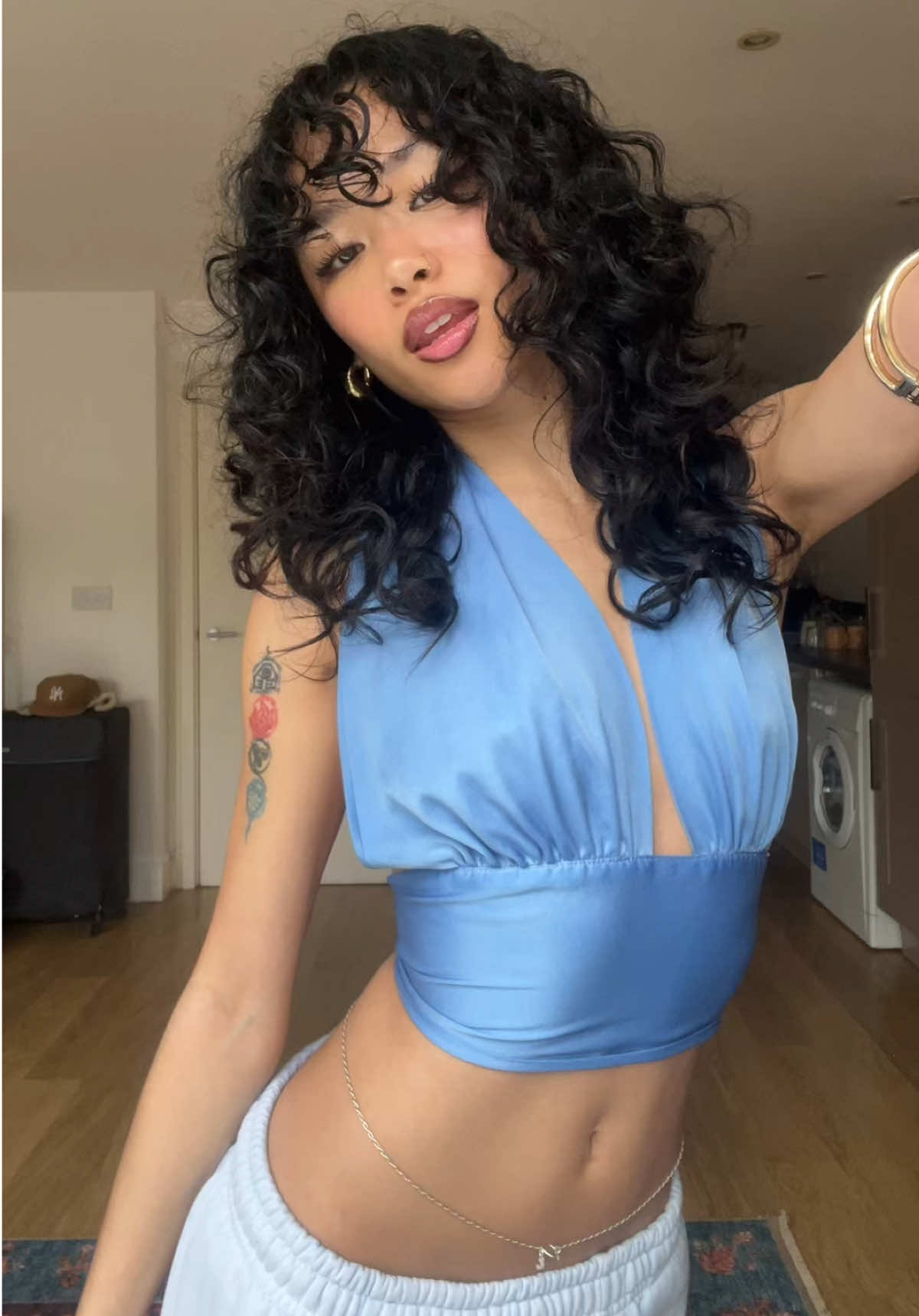 gotta hit em w the body roll to this @Ayra Starr ⭐️ song