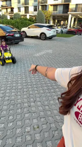 tractor Con Remolque 12V #TiktokShopBlackFriday #TikTokShopCreatorPicks #kids 