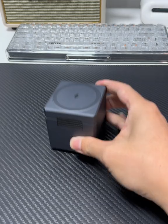 Qi2 3-in-1 Wireless Charging Cube – 15W Fast Magnetic Charger with Auto-Rotation for iPhone, Apple Watch & AirPods