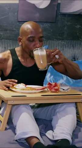 When your sister wives bring you breakfast in bed AND a boudoir calendar >>> Don't miss a new #SeekingSisterWife Mondays at 9/8c on TLC.