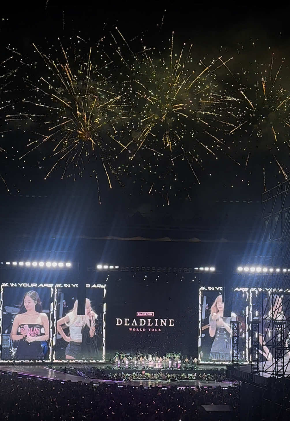 See you again girls 🖤🩷 #deadlineworldtour #deadlinejakarta2025 #blackpink #kickit #fyp 