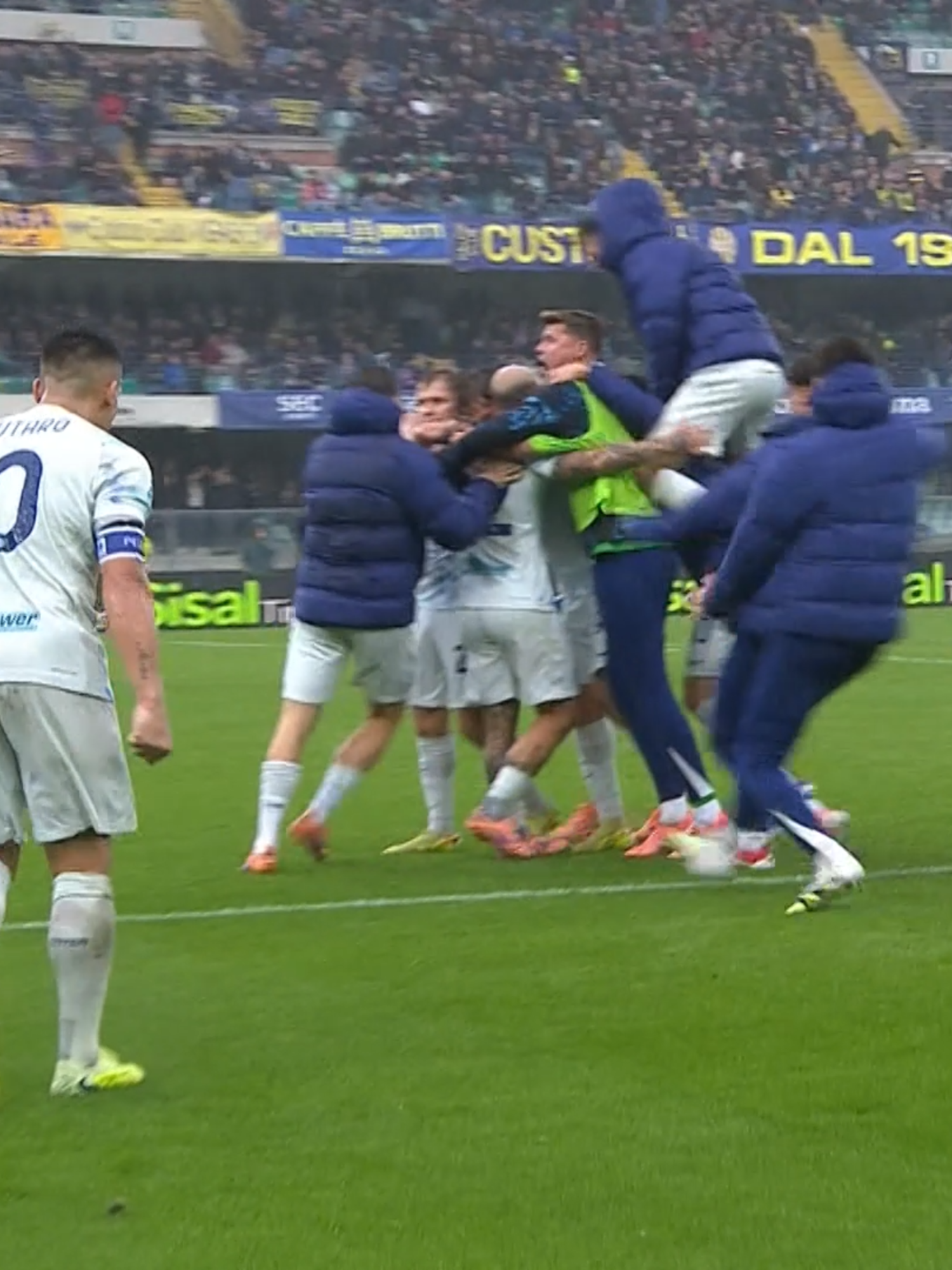 Lunch match? Good vibes 🤪 #VeronaInter highlights here 📹